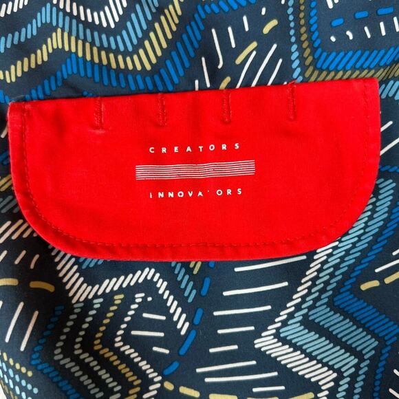 VISSLA 9.5" Boardshorts 19" Outseam in Blue, Red, multi-color Men's 31" Waist - Picture 10 of 14